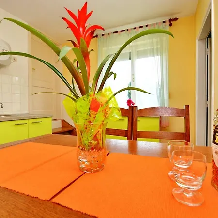Aleja Apartamento *