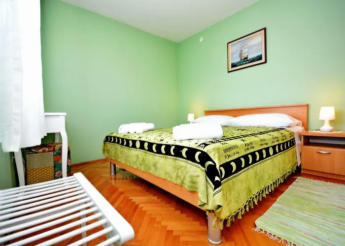 Aleja Апартаменти